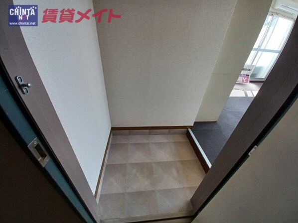 伊勢市駅 徒歩3分 2階の物件内観写真